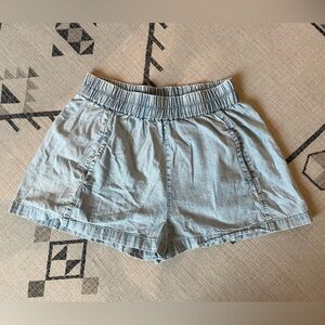 Free People Get Free Chambray Pull-On Shorts XS